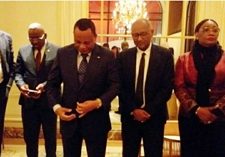 Les ministres Jean-Claude Gakosso et Delphine Adouki, encadrent Firmin Matoko au cocktail dinatoire le 5 octobre à Paris clôturant la campagne du candidat congolais @AAFC