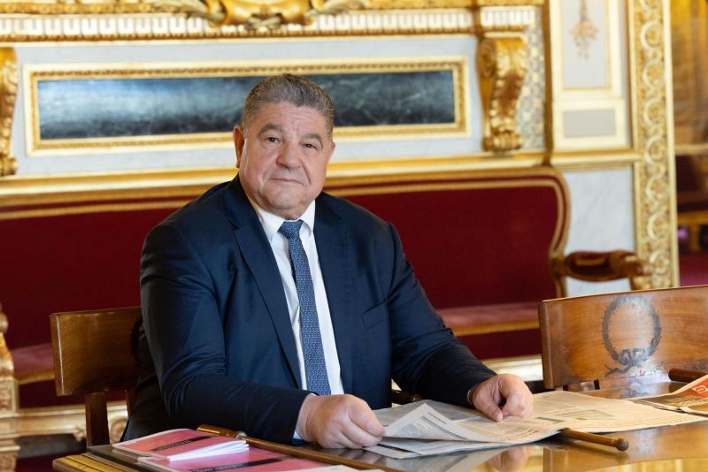 Akli Mellouli, sénateur du Val-de-Marne en France@Akli Mellouli