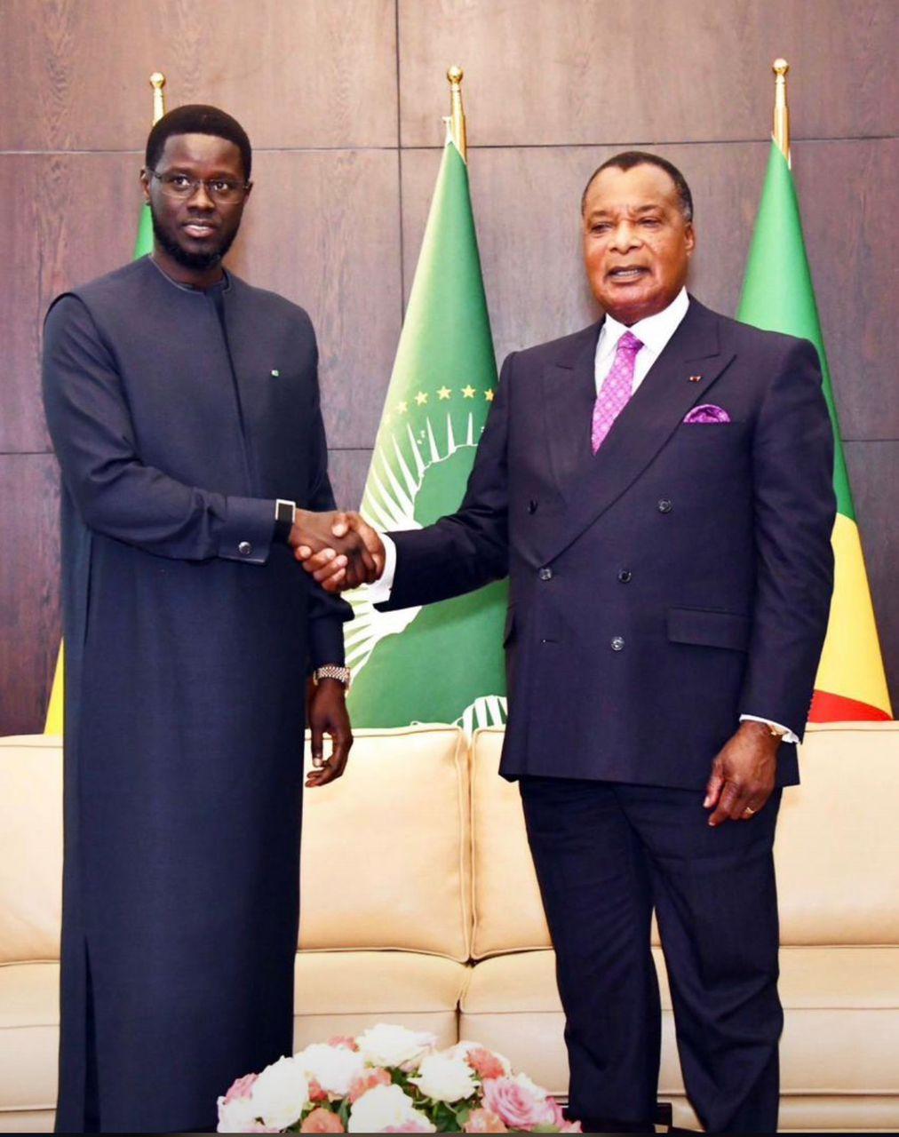 Le président sénégalais Bassirou Diomaye Faye accueilli par son homologie conolais Denis Sasou N'Guesso à Brazzaville@presse presidentielle Congo